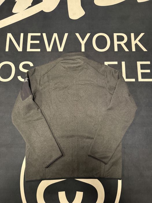 Arc’teryx Men’s Full Zip Jacket