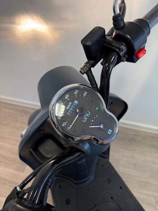 Scooter Electrica UNU - Fabrico Alemão | Bateria 40AH Removível | 80Km Autonomia