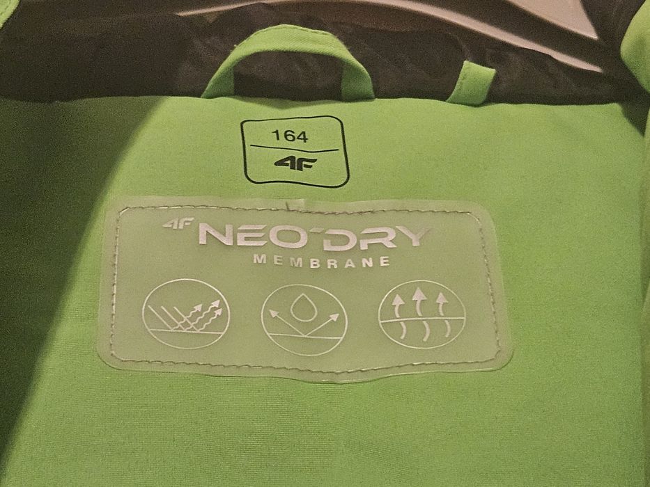 Kurtka  zimowo/narciarska 4F Membrane  NeoDry 5000