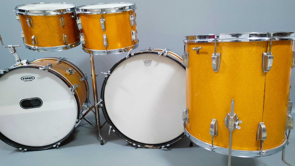 Ludwig Super Classic Maple USA vintage 60s–22/20/12/13/16  –keystone Badge
