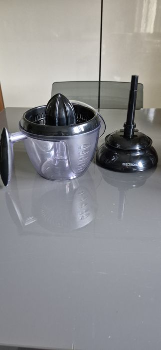 Espremedor de citrinos