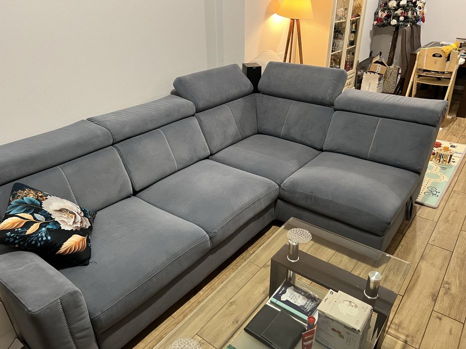 Narożnik z funkcją spania skrzynia na pościel duży wygodny sprężyny za