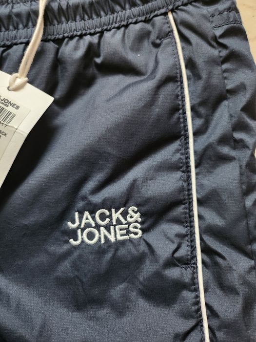 Spodnie sportowe Jack and Jones 164cm