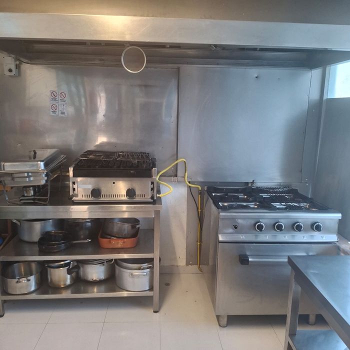 Restaurante Totalmente Equipado – Trespasse