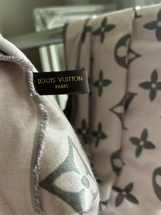 Елегантний шарф Louis Vuitton Paris