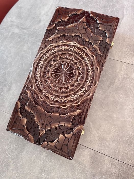 Нарди деревʼяні різблені під склом коричневі