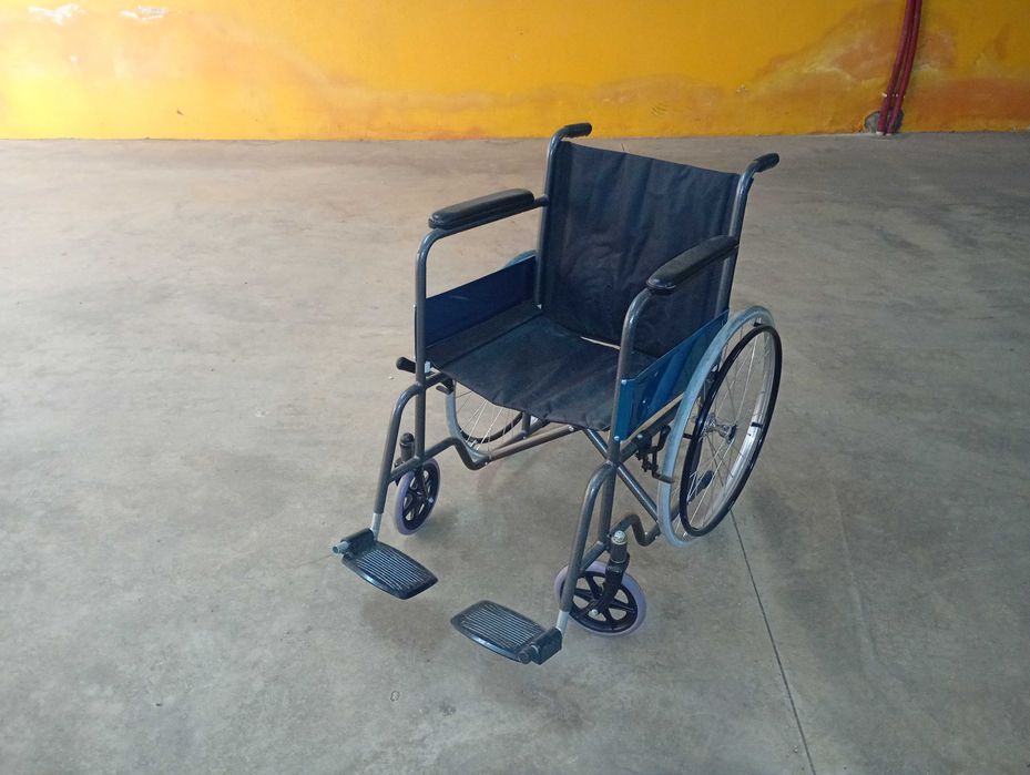Cadeira rodas como novo
