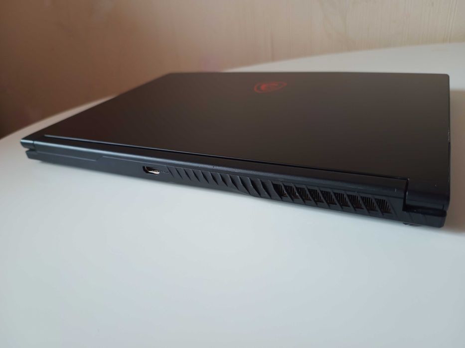 MSI GF63 Thin 8RD i5-8300H 16G nVIDIA GTX1050Ti Max-Q 4Gb SSD512G 60Hz