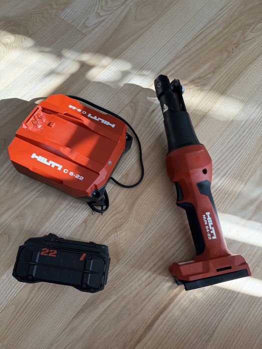 Akumulatorowa zaciskarka nożyce NUN 54-22 HILTI/ Zestaw