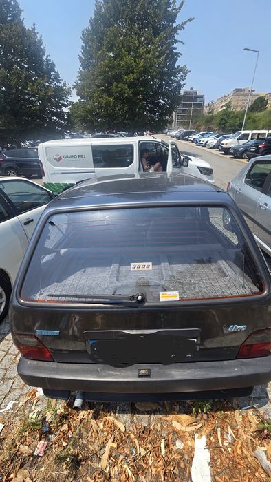 Carro uno mille hatchback  1993.