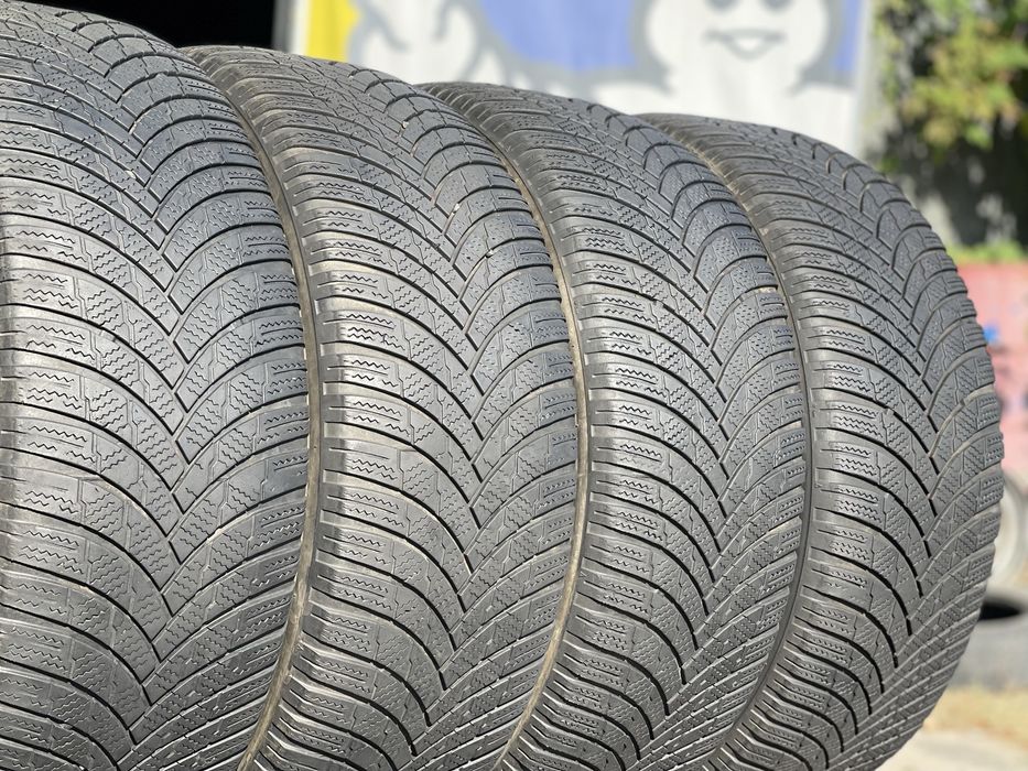 Шини Зимові 4шт 225/55 R18 Firestone WinterHawk 4