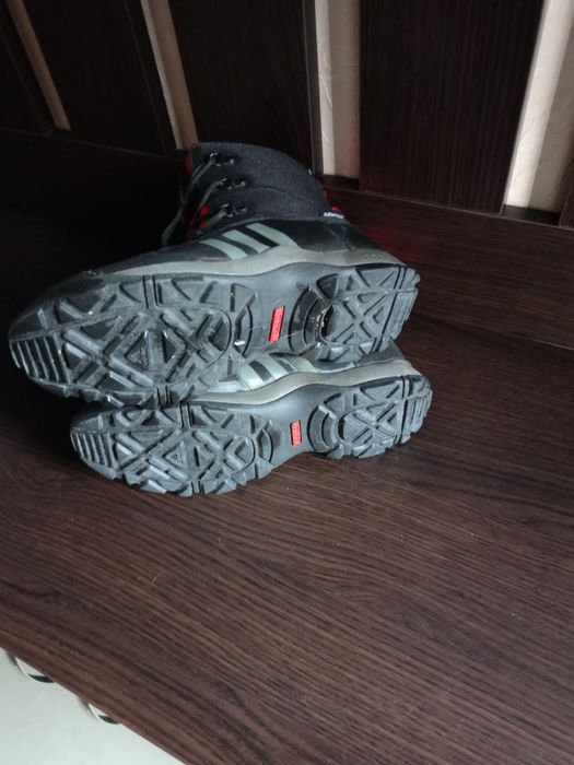 Promocja!! Ładne buty sportowe-adidasy.