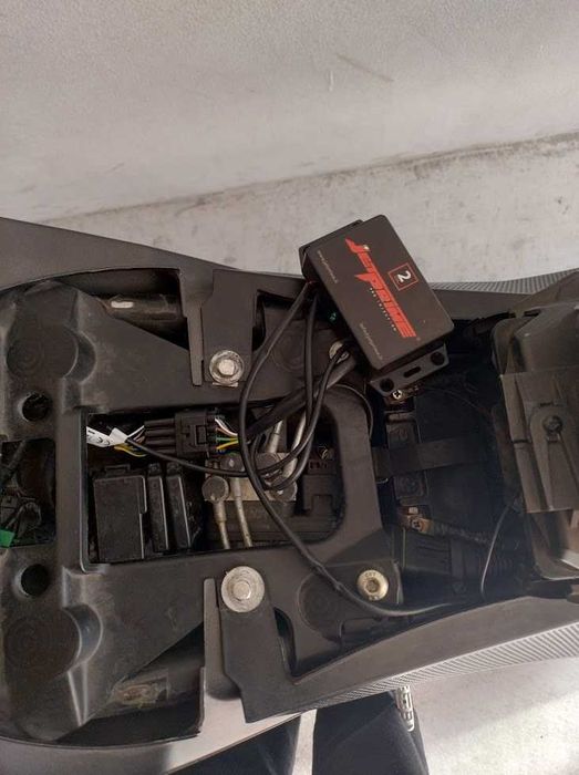 Ecu programowalny jetprime 2cyl okablowanie yzf r125 (8-16)