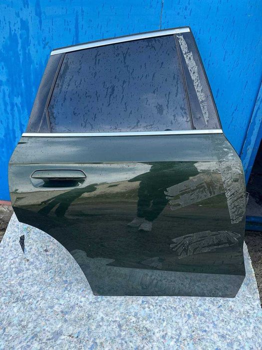 Дверь BMW X1 2025 U11 передня права задня права передня ліва задня ліва SANREMO GREEN METALLIC (C4E)