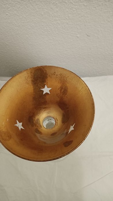 Castiçal com estrelas