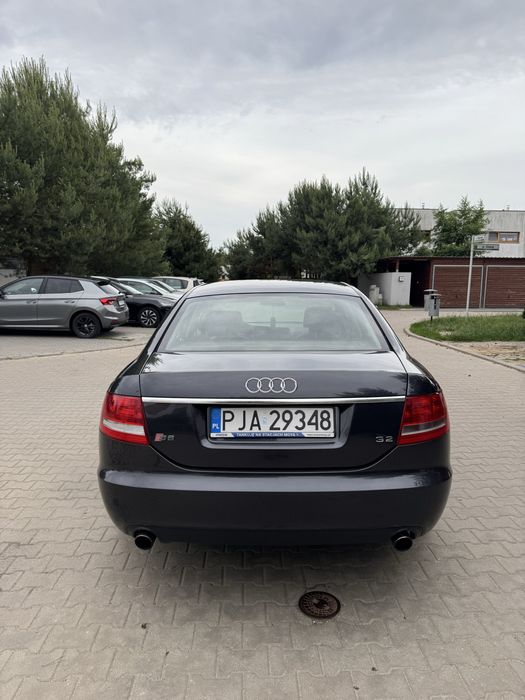 Audi a6c6 3,2V6 255km