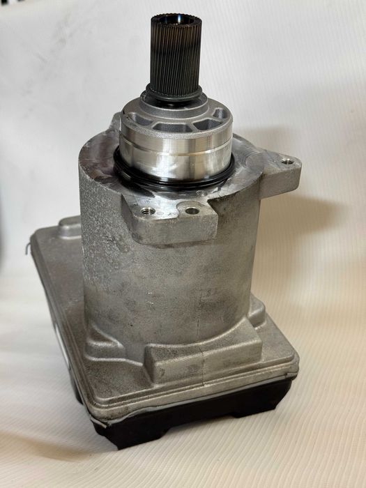 Електродвигун рульової рейки Tesla
model 3/ Y