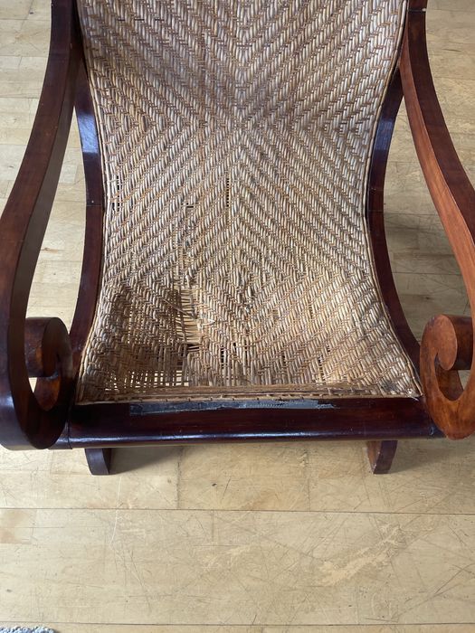Fotel kolonialny z rattanem , rafią /do renowacji Sofa z rattanem Boho . Vintage /antyk