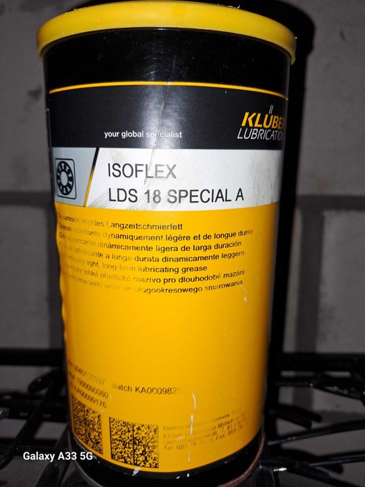 Sprzedam specjalistyczny smar KLUBER ISOFLEX LDS 18 SPECJAL A.