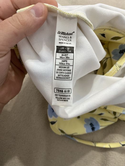 Красиві купальники на L-Xl