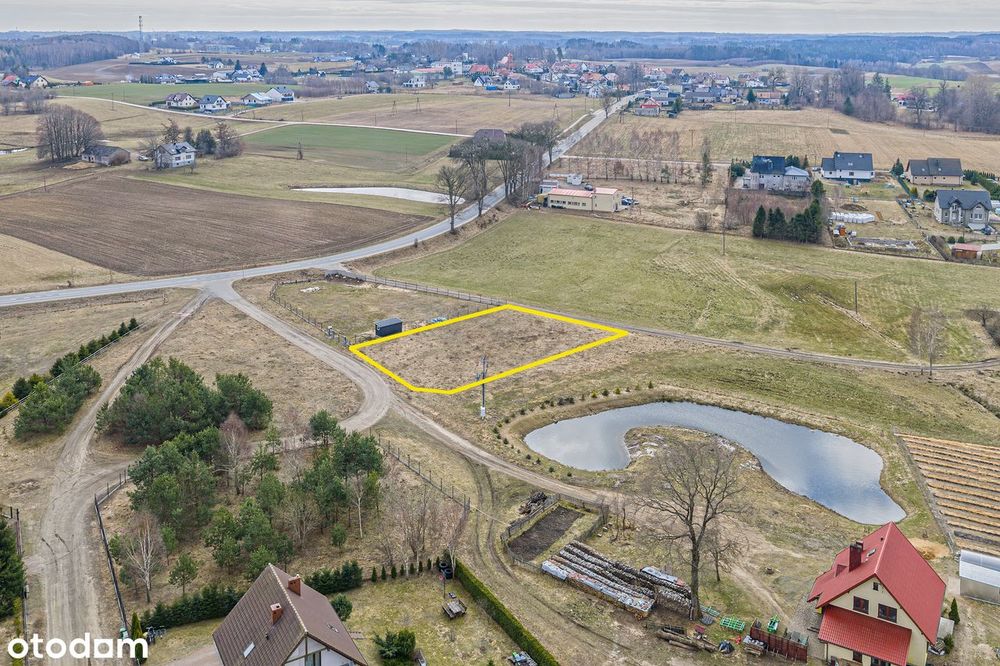 Działka 10 minut od Trasy Kaszubskiej.