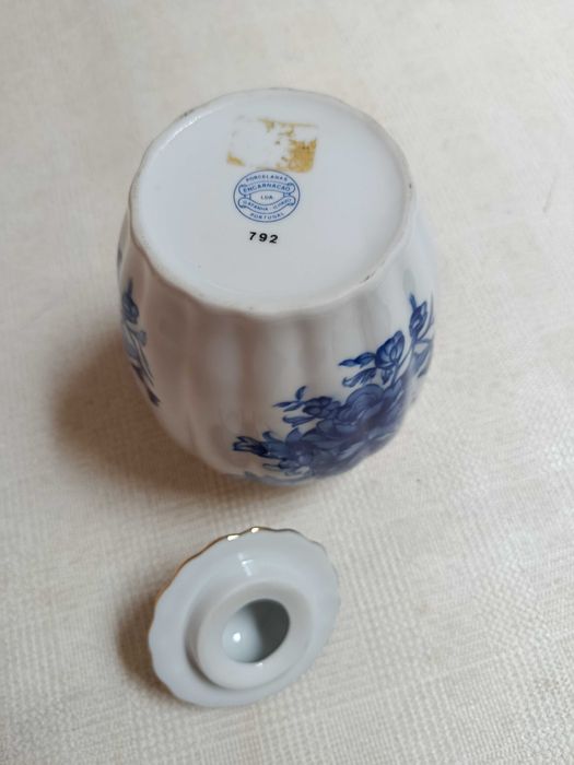 Pote e Tampa - Porcelanas Encarnação