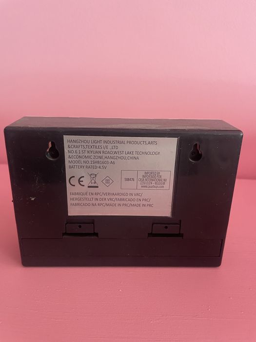 Placa de anuncio de cinema