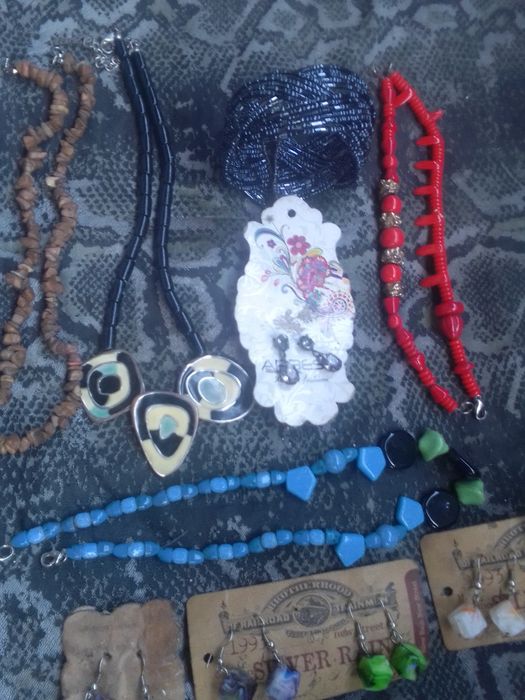 Украшения стеклянное