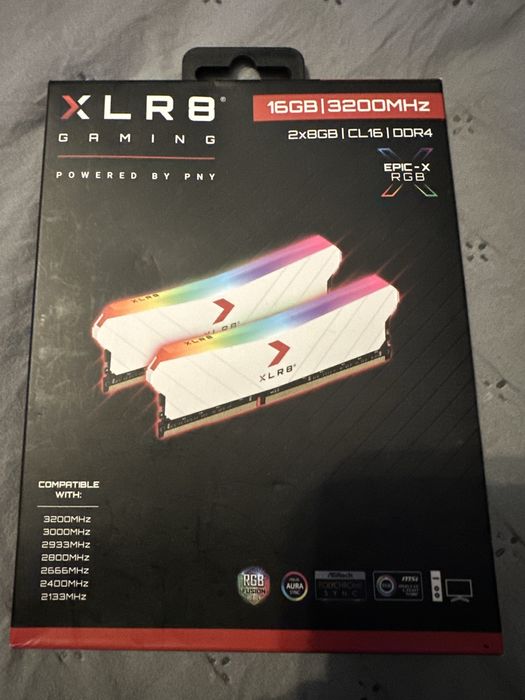 Pamięć RAM DDR4 || PNY 2x8GB (16GB) CL16 3200MHz