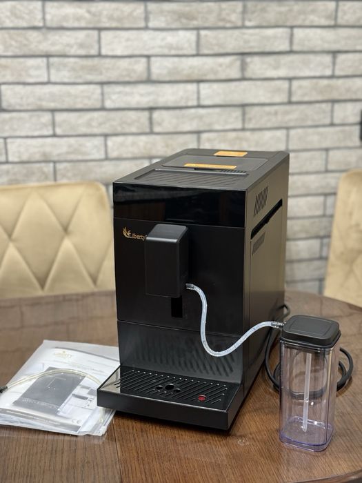 Продам каво машину.