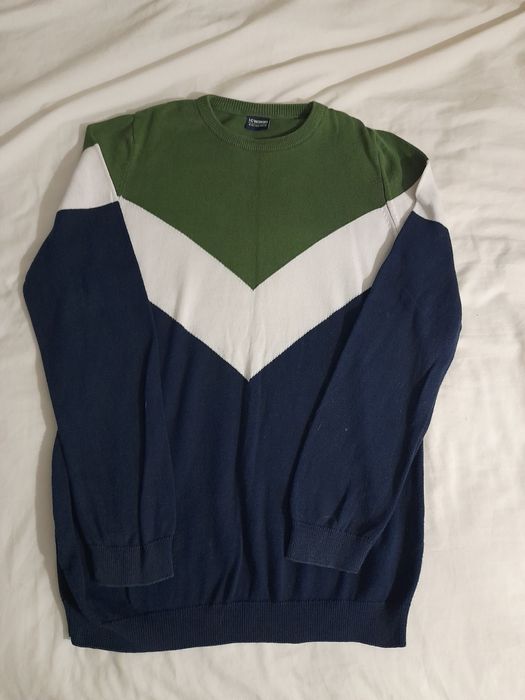 Дитячий светрик.