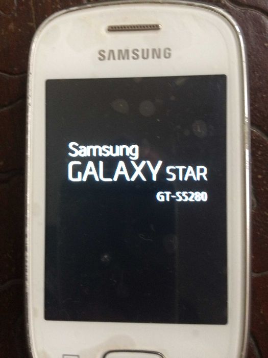 telemóvel Samsung Galaxy Star GT-S5280