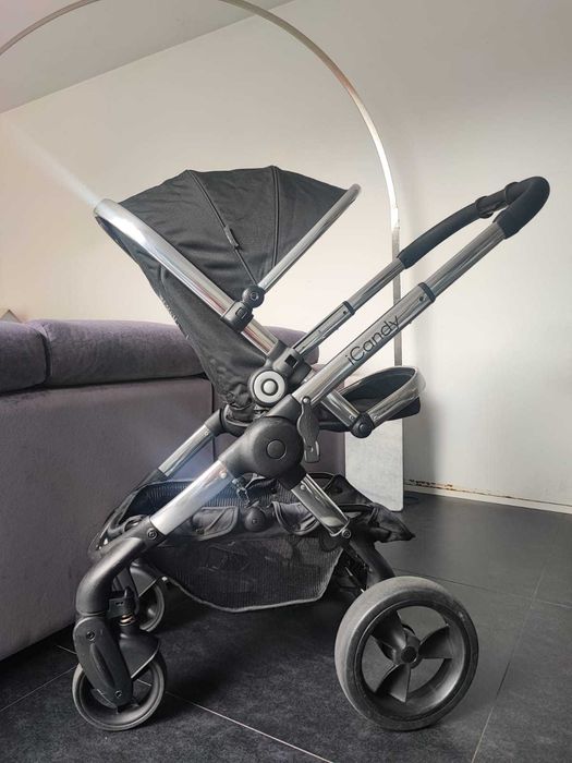 Carrinho de bebé + alcofa + ovo