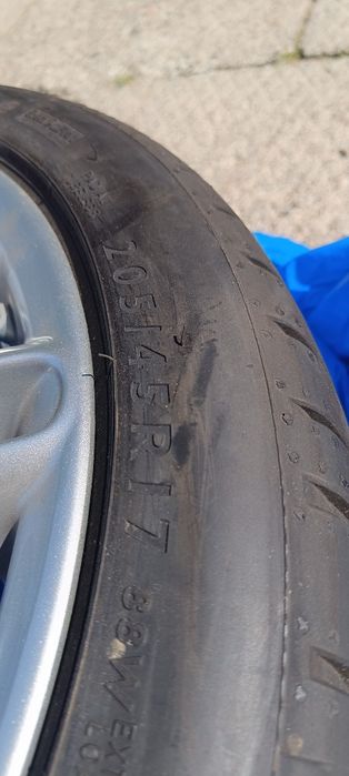 Alufelgi 17 do Mini BMW (stan idealny) z oponami Dunlop 205/45