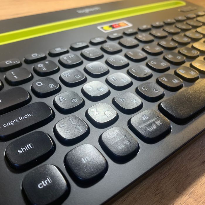 бездротова клавіатура Logitech k480