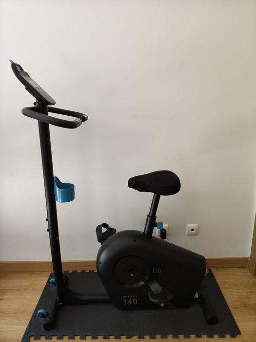 Bicicleta Estática Domyos Essencial EB 140