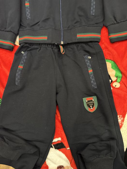 Продам костюм на мальчика Gucci