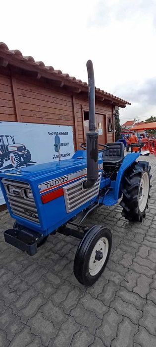 Campanha de Natal: Trator Iseki TU 1700 + 4 alfaias POUPE 1250€