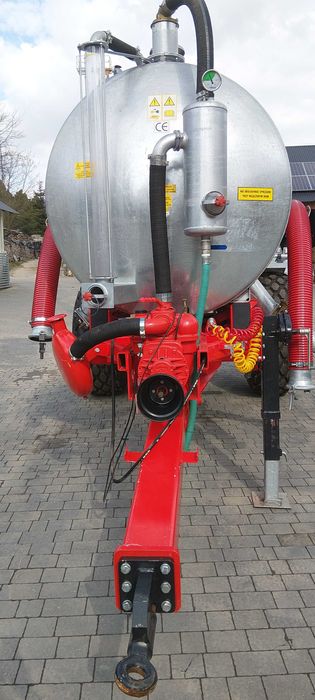 sprzedam beczkowóz Pomot 10000.l typ T546/A  użyty raz szambiarka nowy