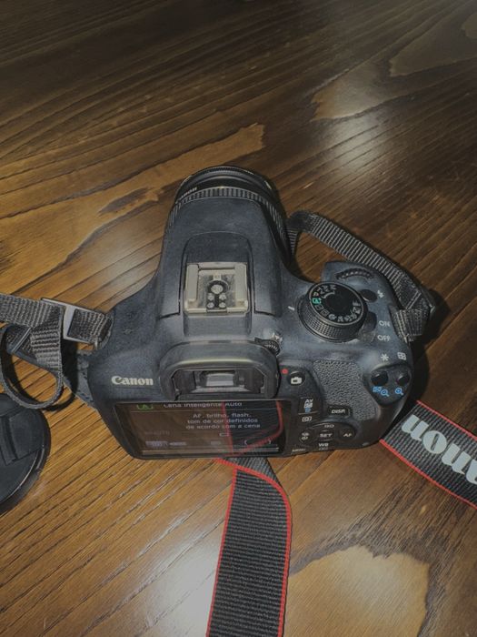 Canon 1200D + Lentes 18-55mm e 50mm, Carregador e Bolsa