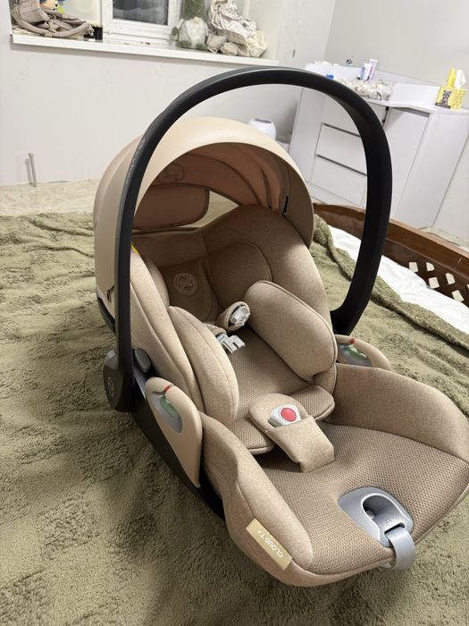 Автокрісло сайбекс cybex cloud t + адаптери в подарунок