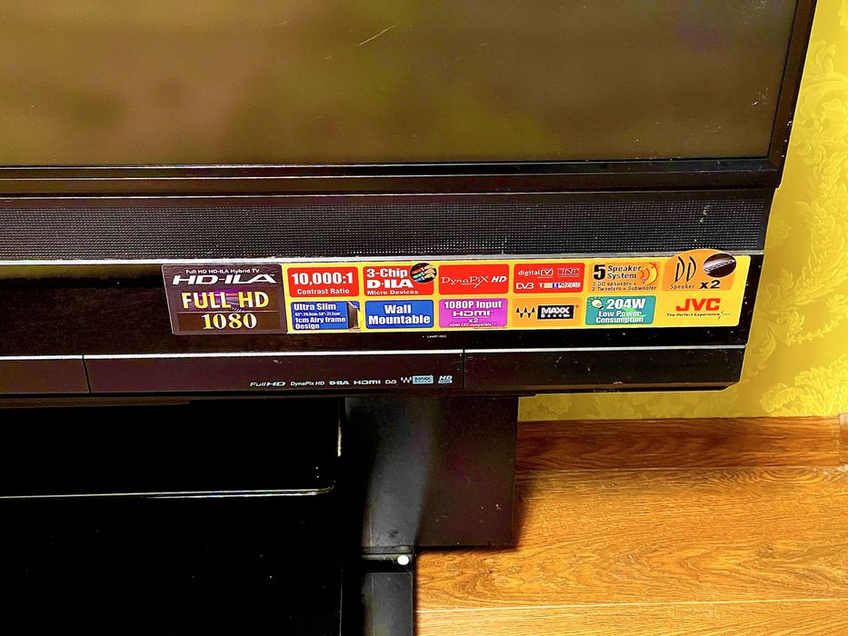 Телевизор JVC HD-65DS8DDU(диагональ-165см)