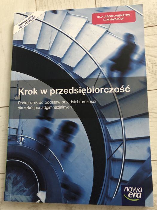 Krok w przedsiębiorczość podręcznik do podstaw przedsiębiorczości