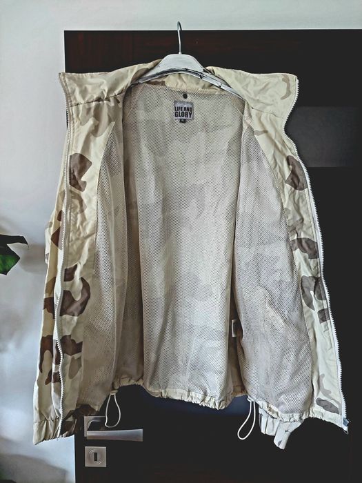 Kurtka wiatrówka panterka Sahara