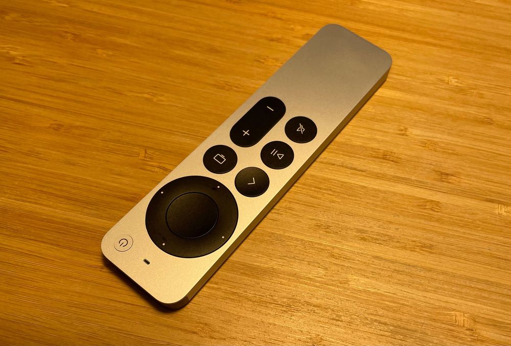 Pilot Apple Siri Remote 3. generacji USB-C (A2854) – stan idealny, komplet