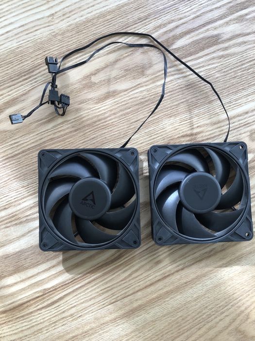 Arctic P12 Pro PST 120mm - Ventoinhas Computador