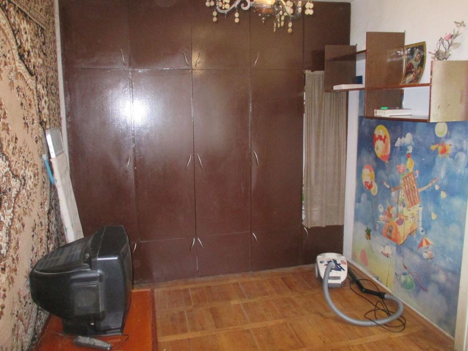 Оренда 2 кімнати в гуртожитку.