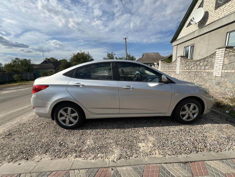 Разборка Hyundai Accent 2012 (1.4, АКПП) ​Розбираю Hyundai Accent 2012 року. ​Двигун: 1.4 л ​Коробка передач: Автомат (АКПП) ​С