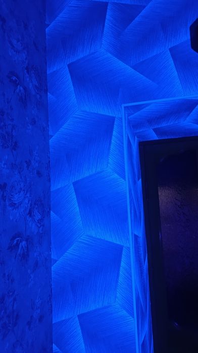 Продам прожектор на солнечной батарее