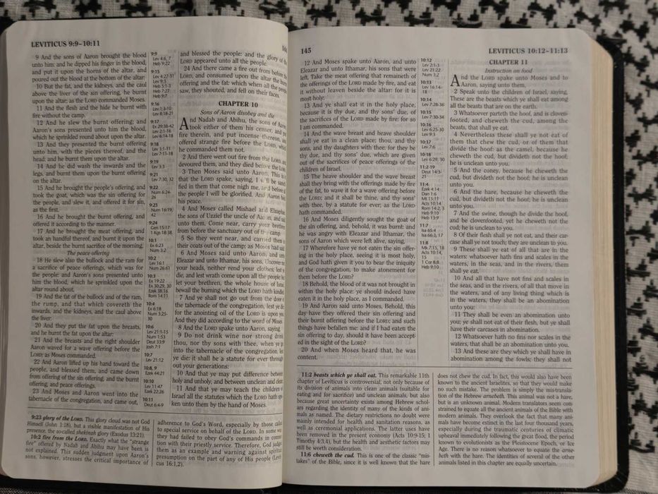 Апологетика + Біблія Англійською KJV The Defender's Study Bible - King James Version. Henry M. Morris. Red Letter Edition. Шкіряна обкладинка.